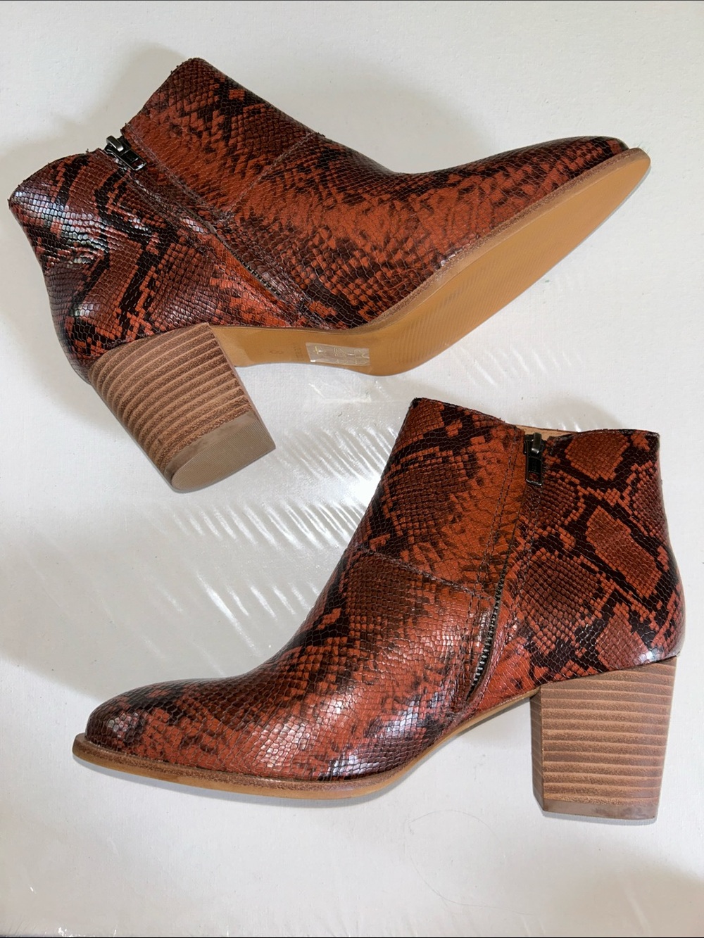 NWOB Madewell Rosie Brown Snake-Print Ankle Booties